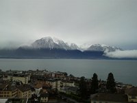 2014-02-16 08.08.34  16 Feb - bathtub ring of snow